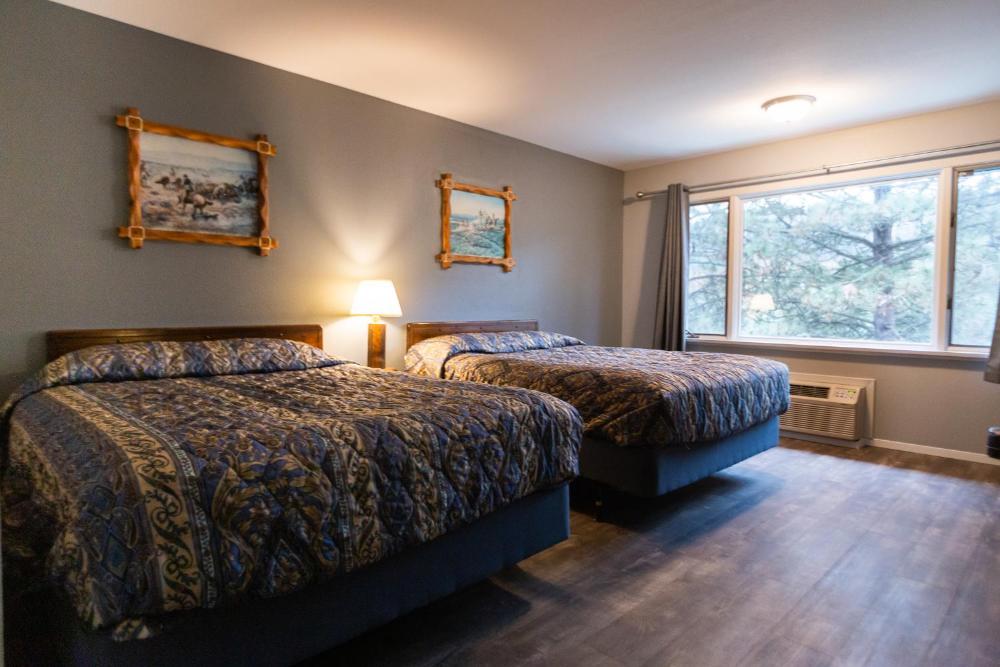 Standard Queen Room interior